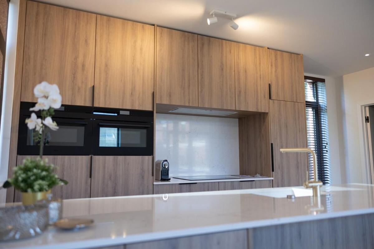 Brand New Apartment Sint-Niklaas Buitenkant foto