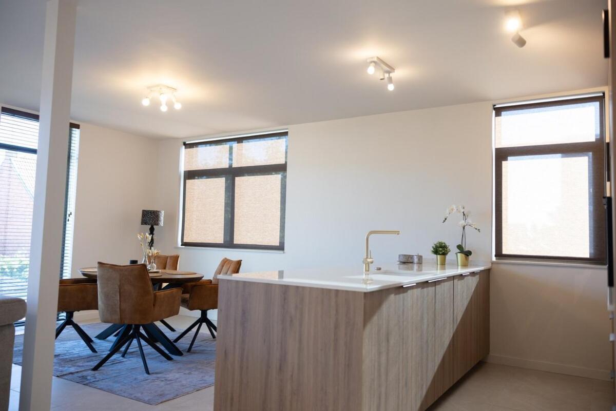 Brand New Apartment Sint-Niklaas Buitenkant foto